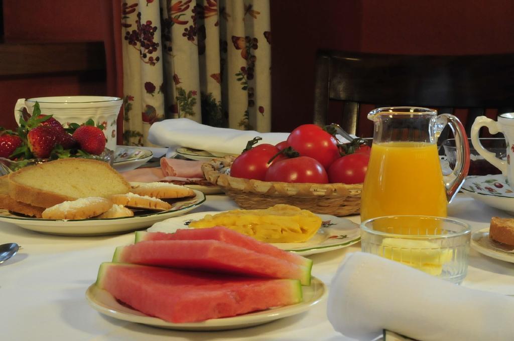 Pensjonat Casa Rural Llugaron I Miravalles Zewnętrze zdjęcie