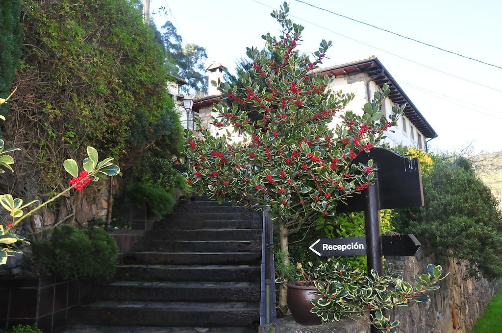 Pensjonat Casa Rural Llugaron I Miravalles Zewnętrze zdjęcie